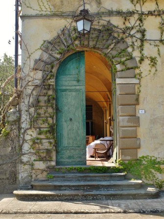 Sting's Tuscan Paradise: Villa Il Palagio - Girl In Florence