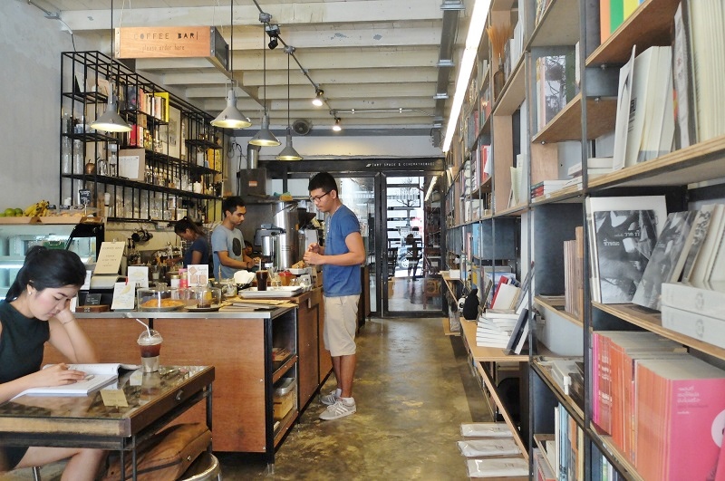 Bookhemian coffee shop