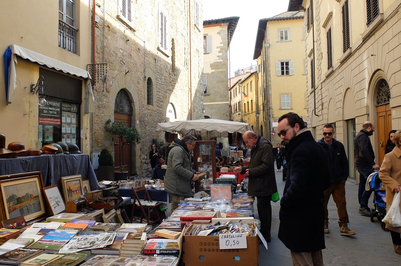 Arezzo Antique Fair - Tuscany- Photo credit: Georgette Jupe 