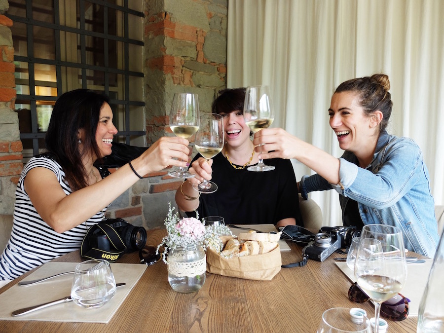 Ladies who lunch (with wine) 